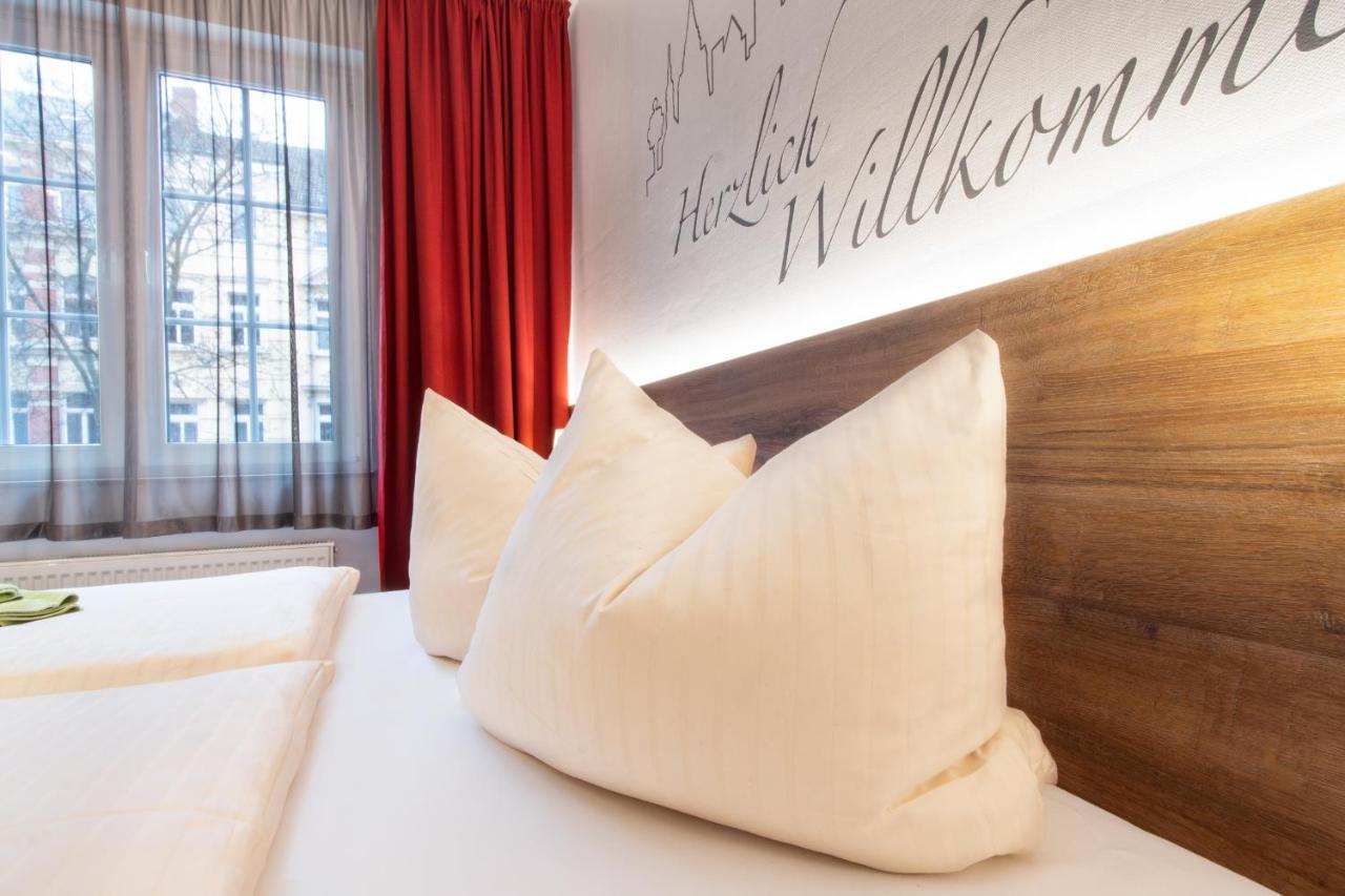 Hotel Wettiner Hof 리자 외부 사진