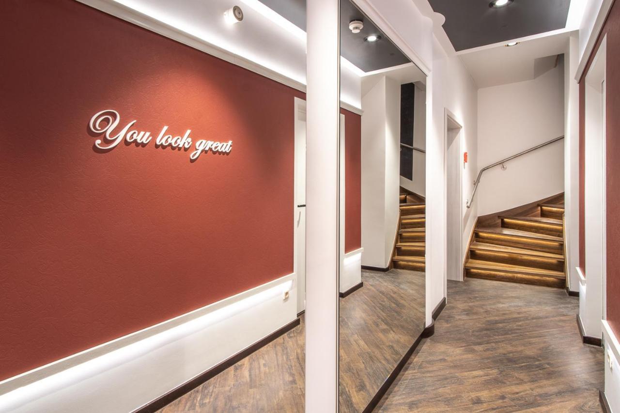 Hotel Wettiner Hof 리자 외부 사진