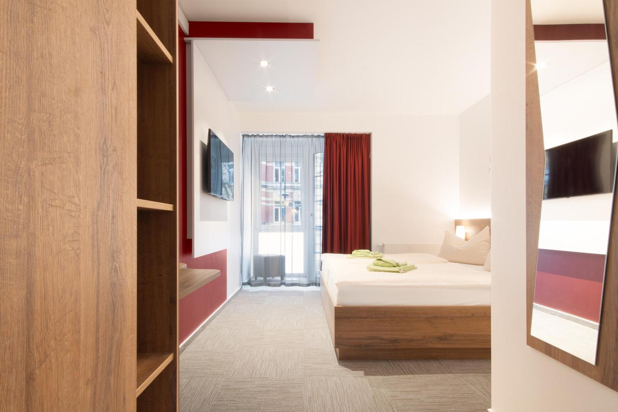 Hotel Wettiner Hof 리자 외부 사진